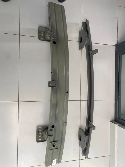 Dongfeng 008 uchun kuzov ehtiyot qisimlari va aksesuarlar.