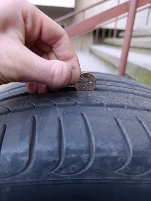 2бр летни гуми 225/45-17 Pirelli