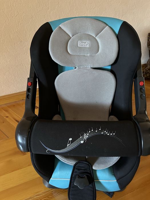 Авто кресло.