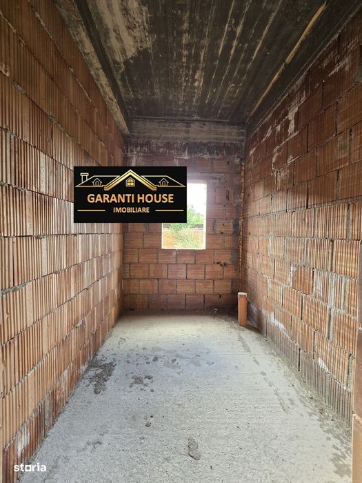 Zona Marul de Aur, casa P+E, 152.45 mpc, 120 000€ negociabil