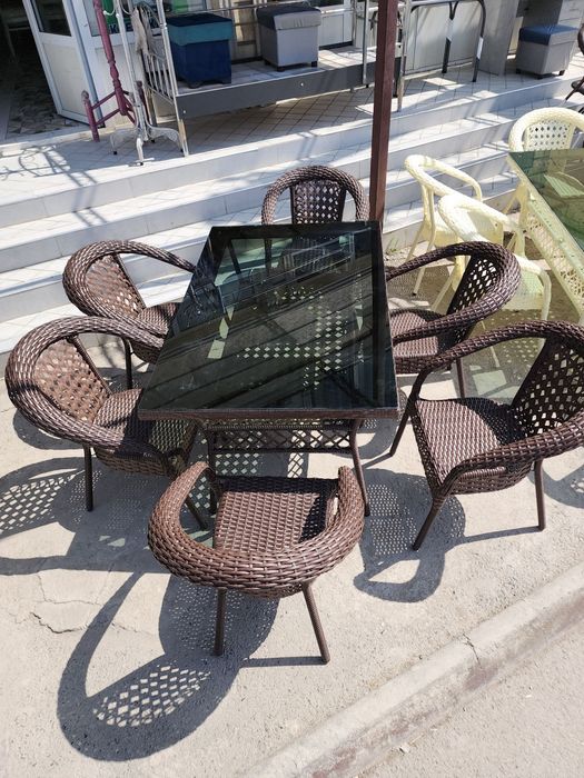 Stol stullar (Ratan toqima)