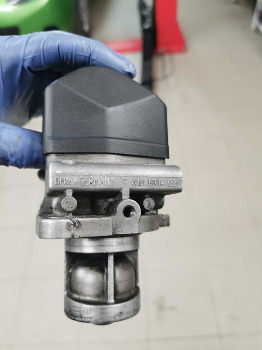 Оригинален BMW EGR клапан