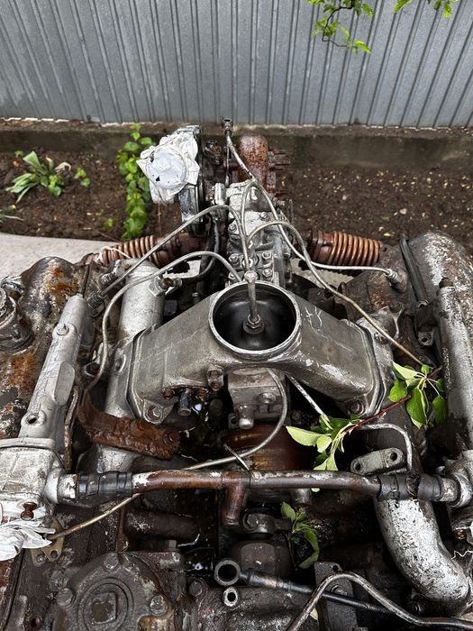 Двигатель МАЗ с кпп комплект