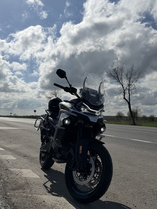 CFmoto 800mt 2025