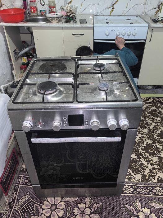 Газовая плита. БУ