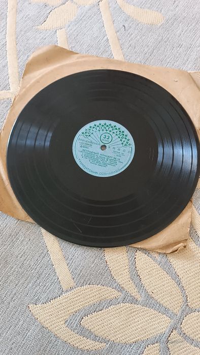 Пластинки продам