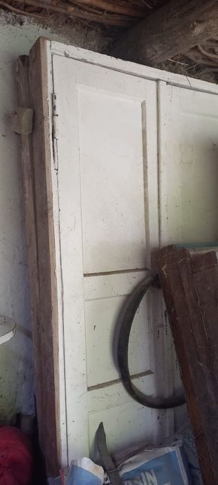 Бу ешик ромлар срочно сотилади