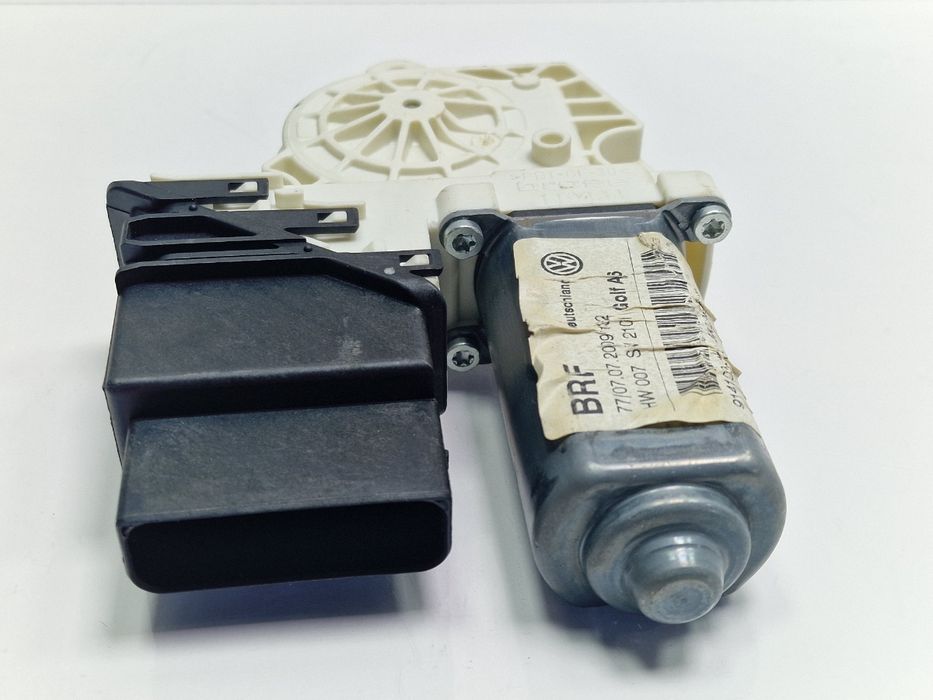 Motoras Macara Geam Stanga Spate Volkswagen Golf Vi 5K1 2008 - 20132.0