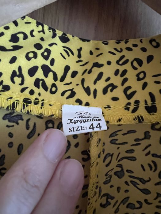 Платье желтое  в пол