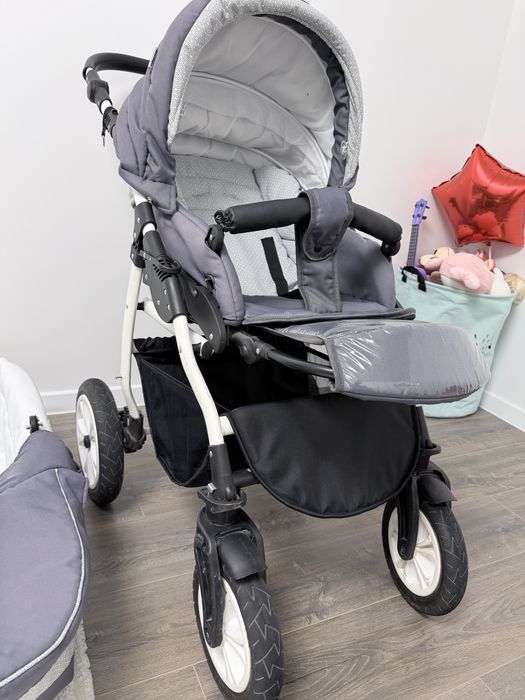 Продам коляску фирма Indigo