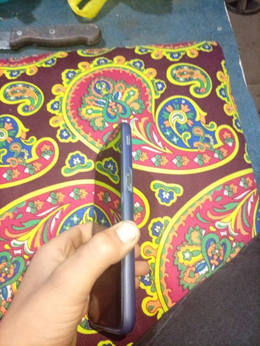 Samsung j6+ holati ideal