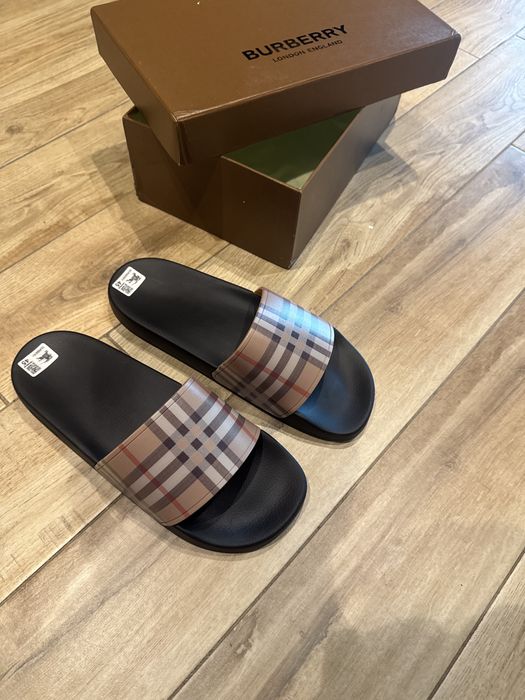 Burberry slides