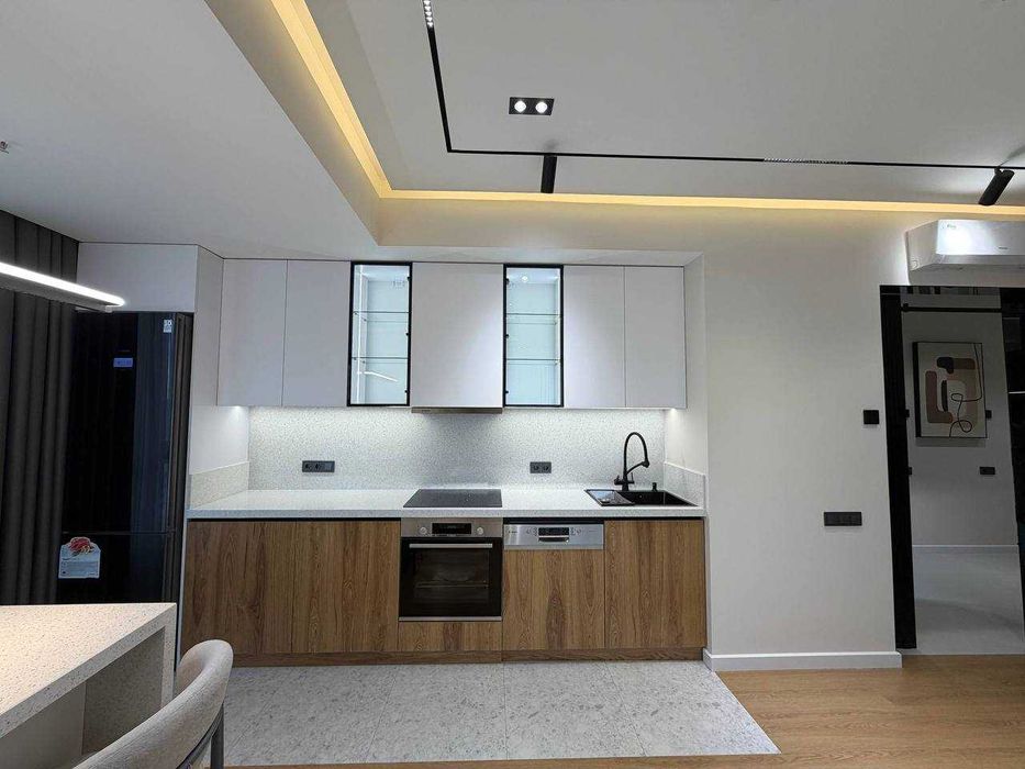 Инвестиционная 3-комнатная квартира в MODERA TOWERS, Premium Class