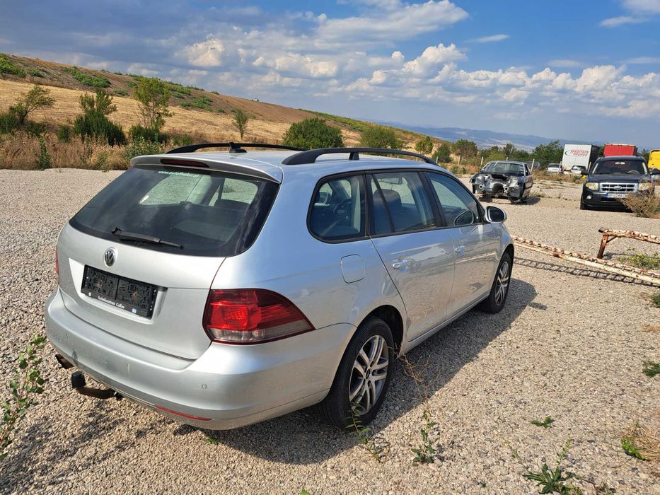 VW Golf VI комби 1.6tdi 105кс, 6 скорости, теглич на части