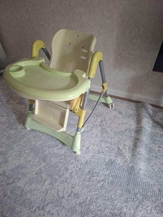 Продам детский стульчик,цена 7тыс