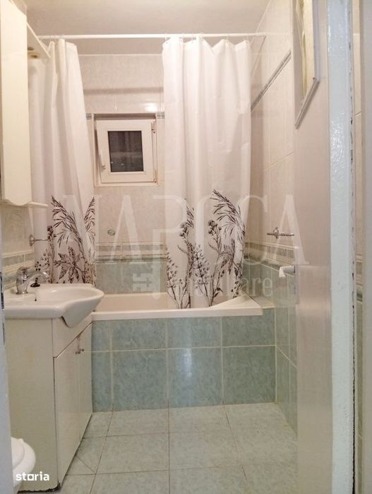 Apartament 3 camere de vanzare in Rogerius Oradea, Oradea