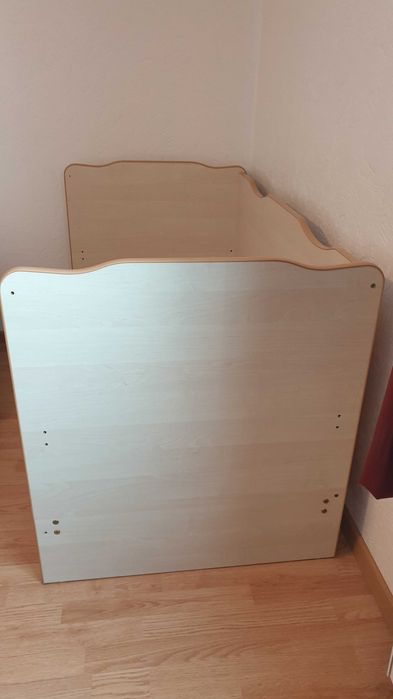 Мултифункциално детско легло с матрак 140/70, лека завивка - Като ново