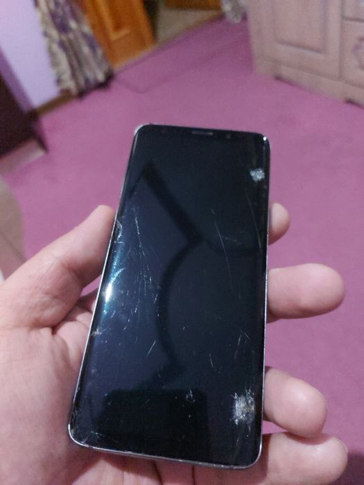 Samsung galaxy s9 ekran ishlamaydi