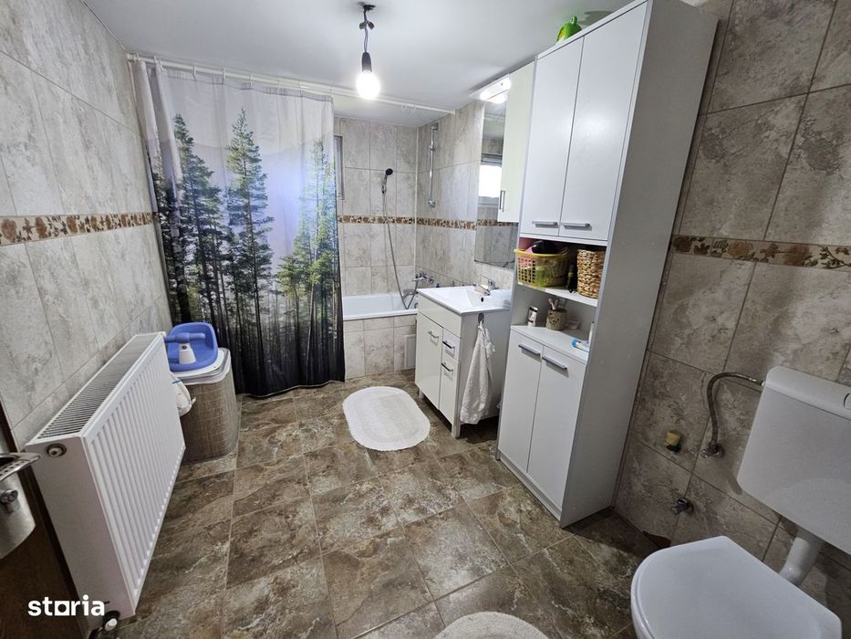 De inchiriat casa pentru birouri sau alte activitati