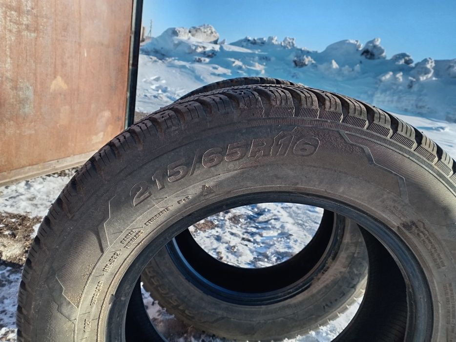 Продаеться шины на иномарку