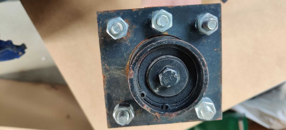 Manicot hexagon cu diferential pentru roti motocultor 23-25-32mm