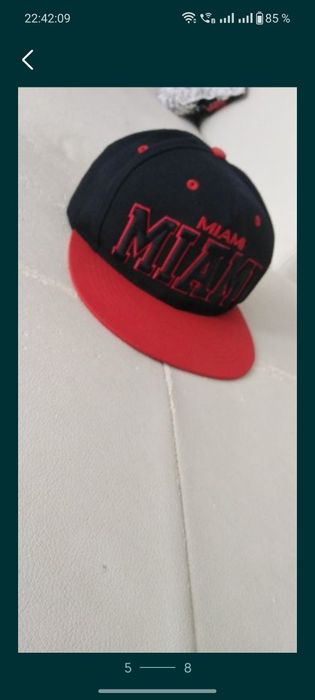 Vând Șapcă  fashion, sport,reglabila,noua, calitate.