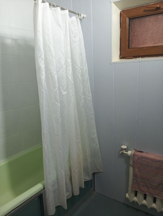 Продам 2/4/4кирп дом 77сер чехов