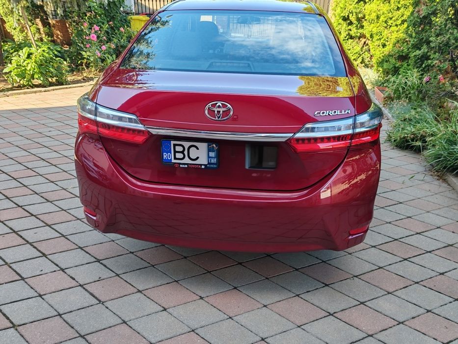 TOYOTA Corolla 2018 — imagine 3