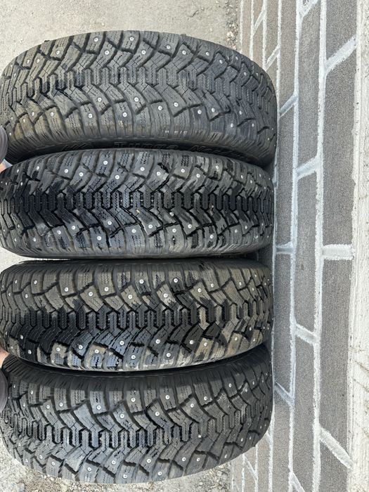 Продам шины зимние
