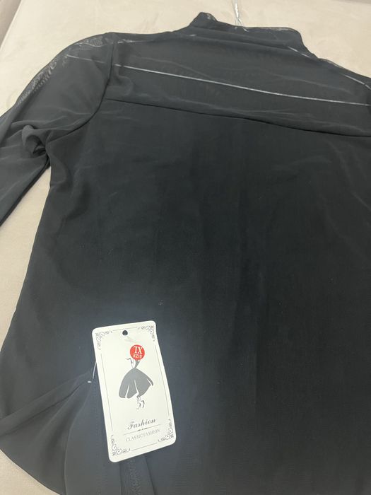 Продам лонгслив или кофту