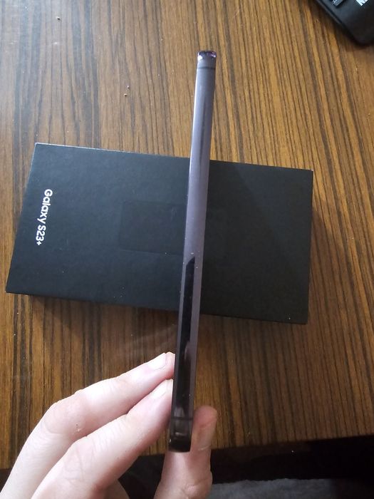 Samsung s23 plus 256GB