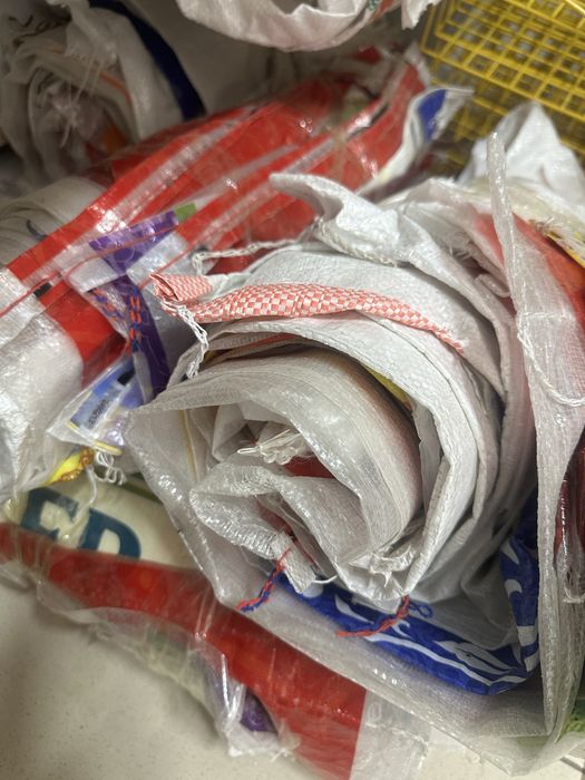 Продам мешки 25 кг толко бу от круп