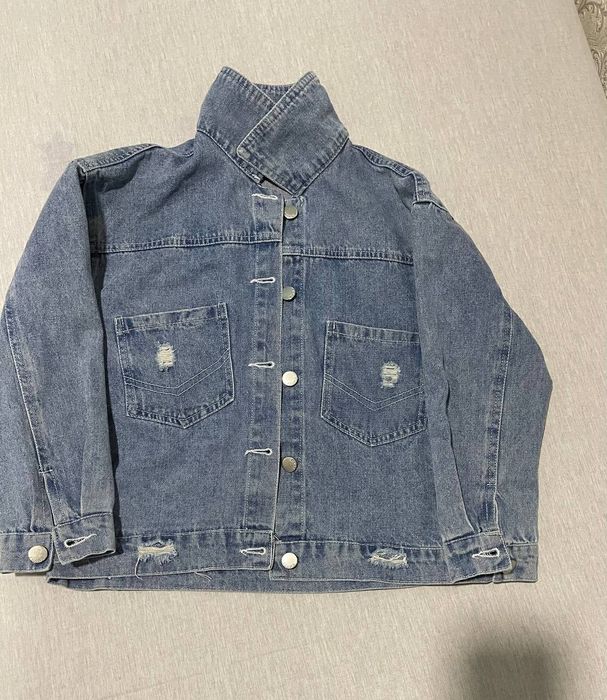 Продаётся костюмчик джинсовый