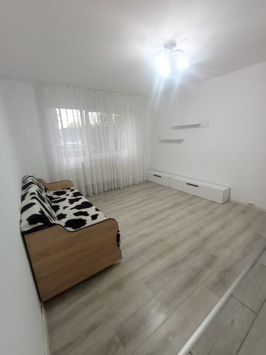 Apartament 3 camere închiriat - Stadion