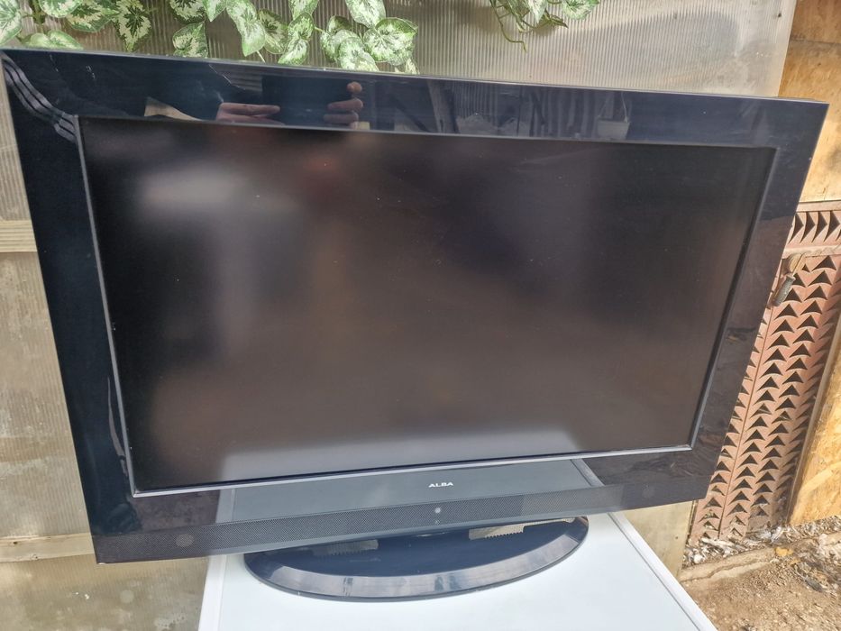 Vand televisor .