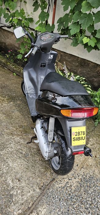 Vand scuter 49cc APRILIA SR 50