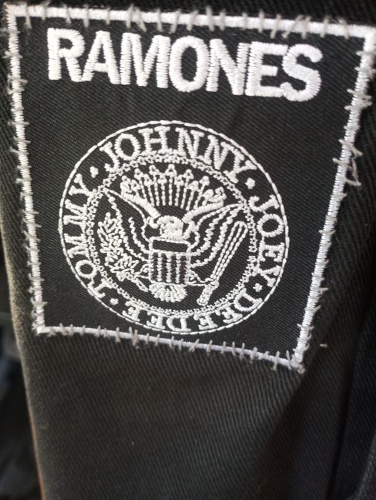 Vestă punk rock Black Premium Ramones M.Manson  Nirvana