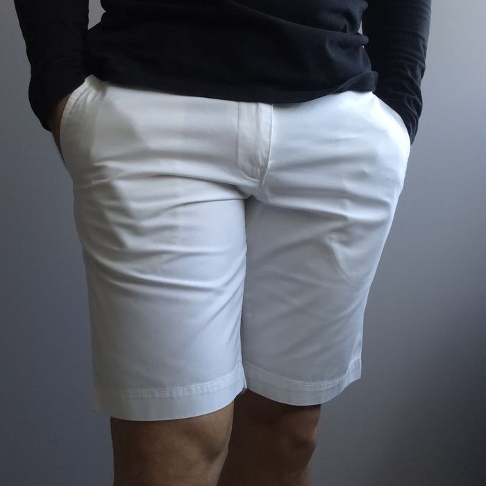 Tommy Hilfiger pantaloni chino scurti,marimea W33