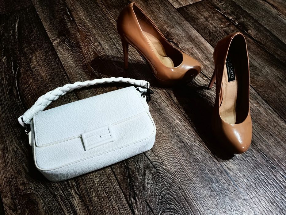 Вещи женские 42р