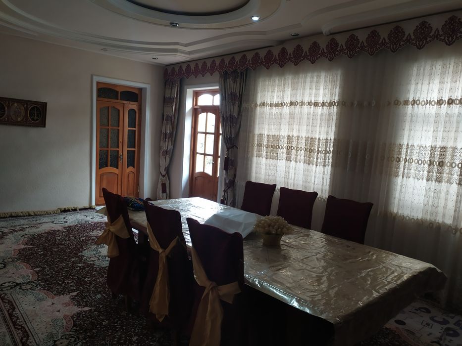 Ховли сотилади . Солнечныйда !