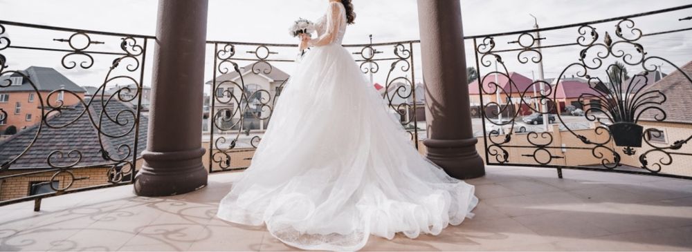 Свадебное платье