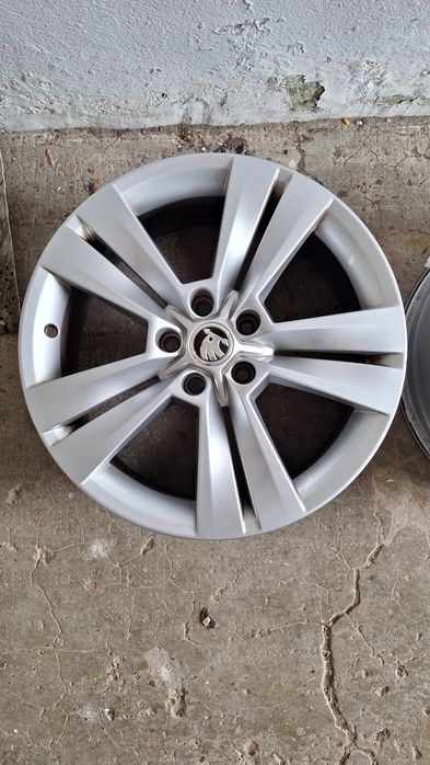 Jante Skoda Karoq Kodiaq R18