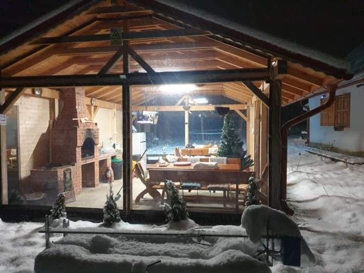 Cabana de închiriat