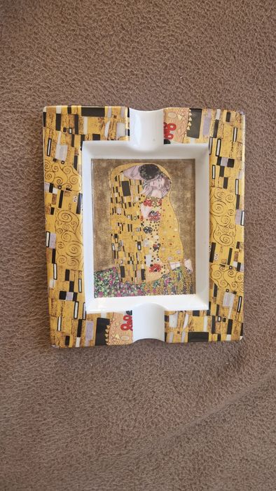 Пепелник серията Целувката  Климт Lancaster