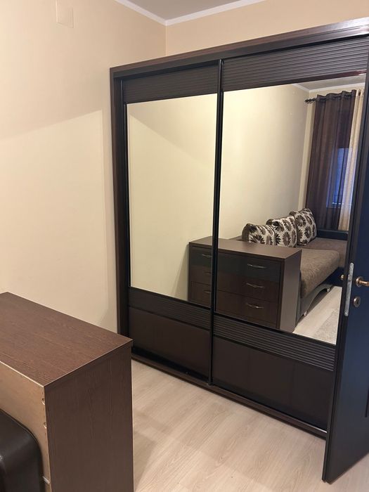 Apartamen de inchiriat