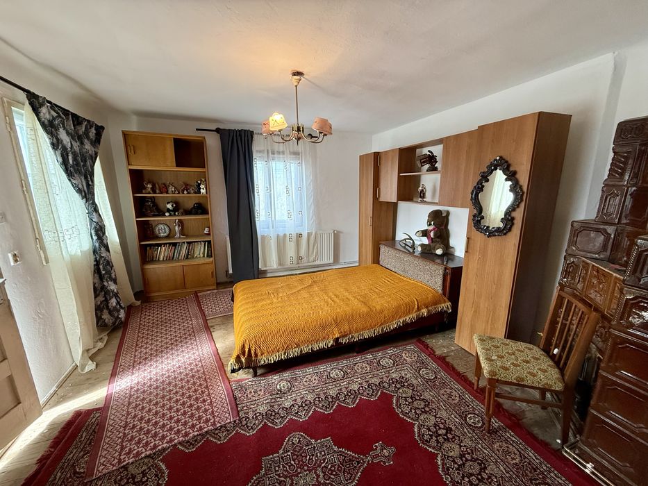 Inchiriez casa in targoviste, cartier sarbi, str. sarbi