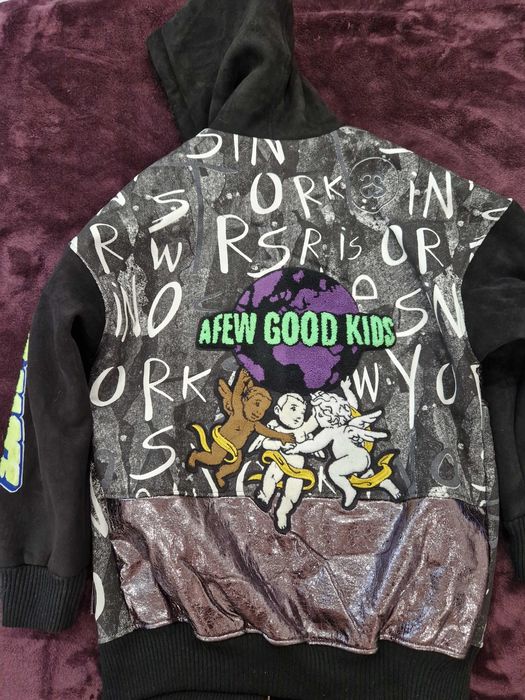 Куртка зимняя. Новая