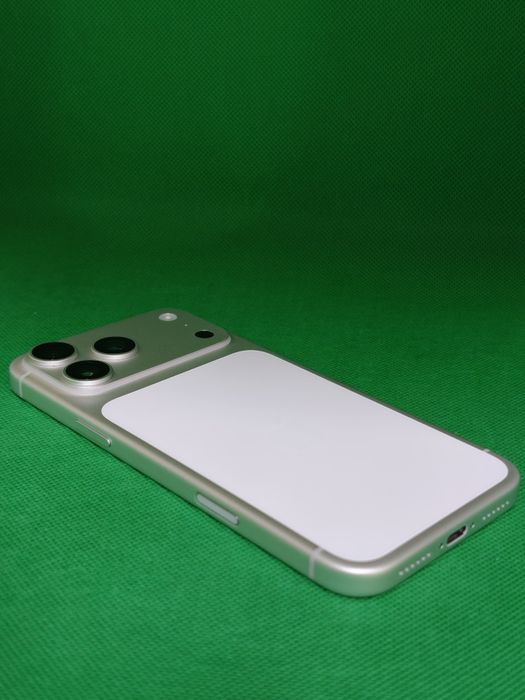Iphone 17  Pro Max 8 cicluri * Garantie * Buy BACK