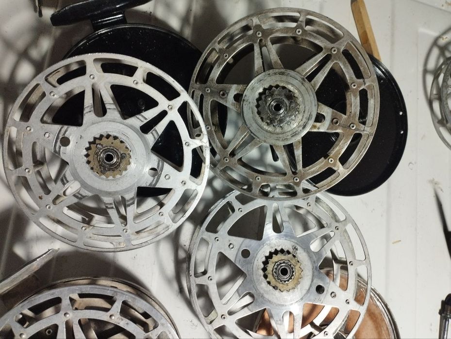 Легендарная «Невская» катушка на подшипниках — Плавный ход!