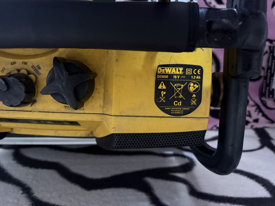 Radio DeWALT profesional de santier